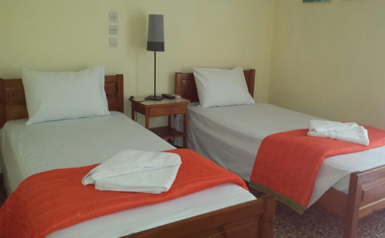 Pagonion Hotel Kamena Vourla Exterior photo